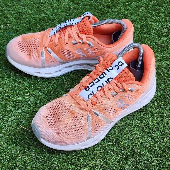 ON CLOUDSURFER - Womens Sneakers - SIZE 7.5 - Picture 3 of 10